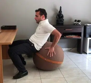 Faut-il investir dans un siège ballon ergonomique pour son bureau