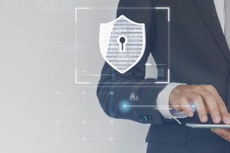 Cybersécurité et cyberdéfense : quelles différences et pourquoi c’est important ?