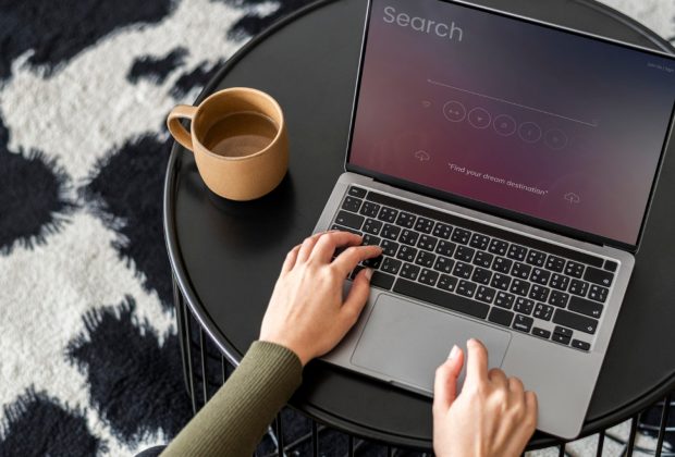 Tablette ou ordinateur portable : le match des usages quotidiens